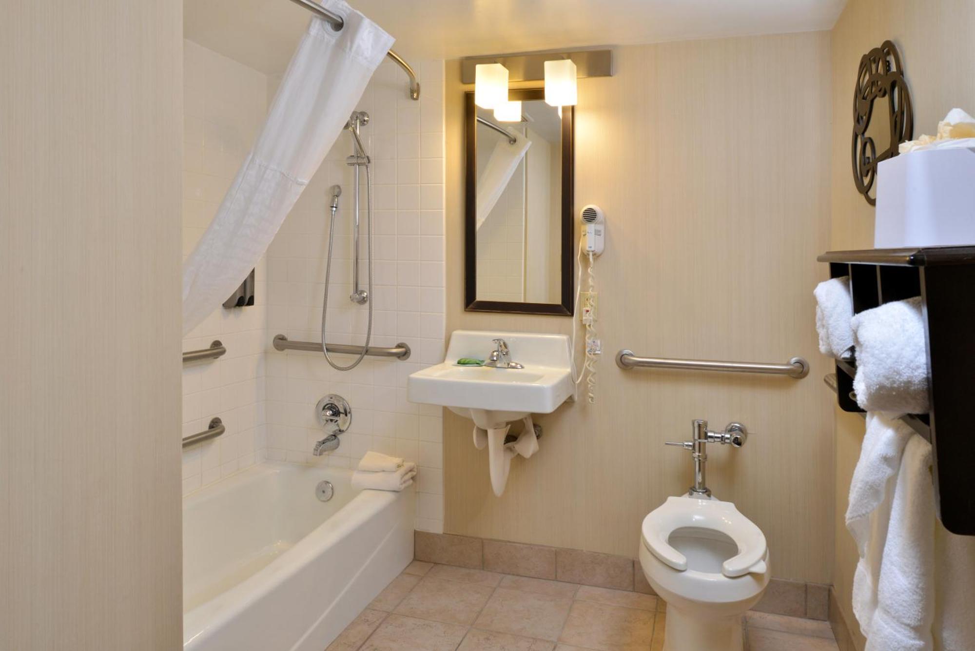 Hawthorne Inn & Conference Center Winston-Salem Esterno foto